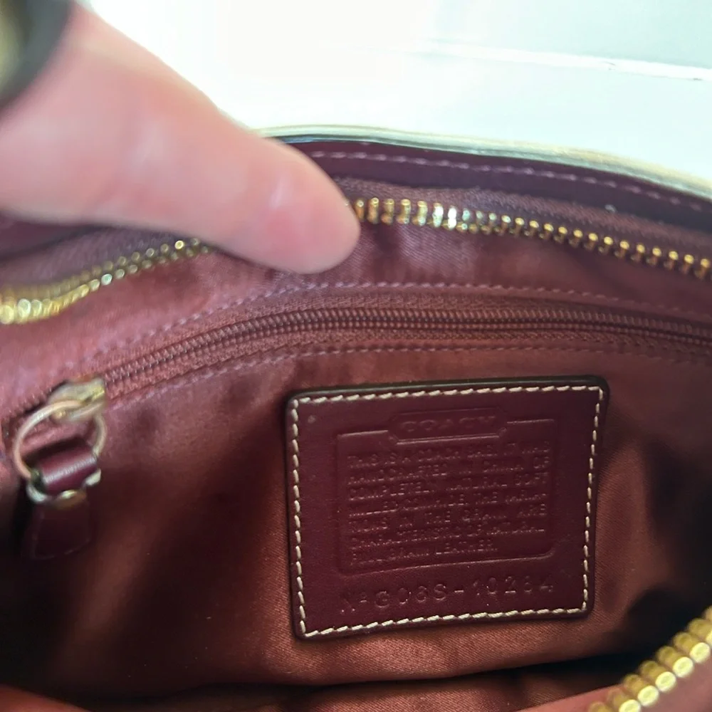 Vintage Coach Soho Mini Hobo Bag - Picture 3 of 7